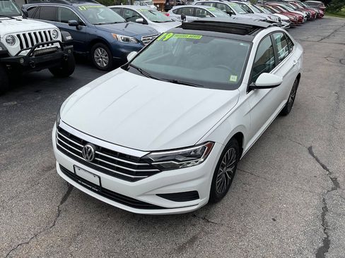 Used 2019 Volkswagen Jetta SE FWD image 5