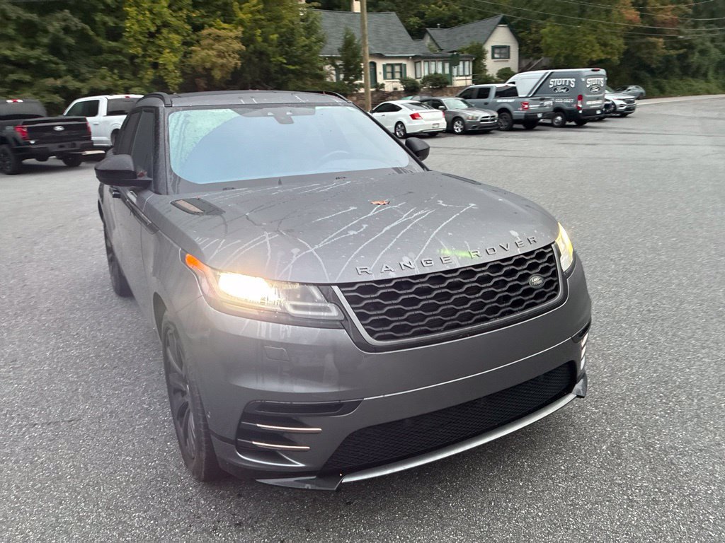 Used 2018 Land Rover Range Rover Velar R-Dynamic SE AWD/4WD image 2
