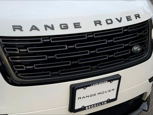 Used 2026 Land Rover Range Rover Velar Dynamic SE image 30