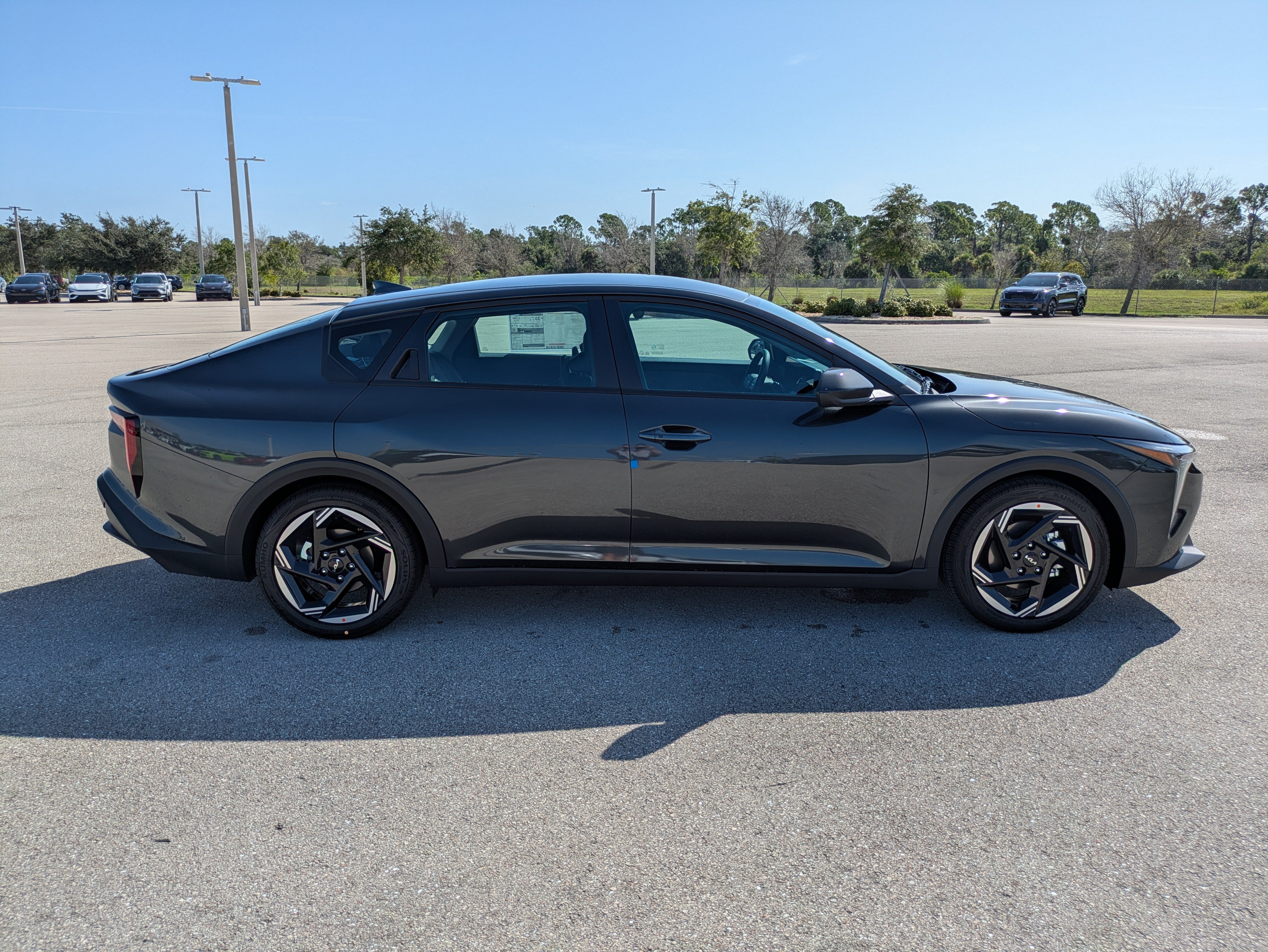 New 2026 Kia K4 EX FWD image 3