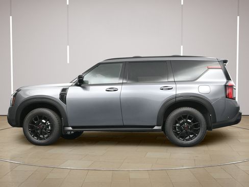 Certified 2025 Nissan Armada PRO-4X AWD/4WD image 29
