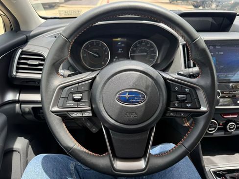 Used 2023 Subaru Crosstrek 2.5i Limited w/ Moonroof Package AWD/4WD image 12