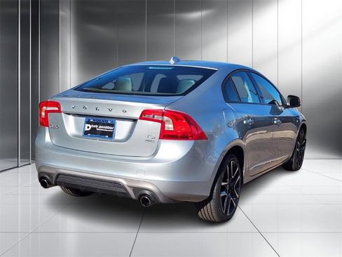 Used 2018 Volvo S60 T5 Dynamic w/ Protection Package image 27
