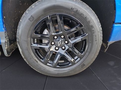 Used 2022 Chevrolet Silverado 1500 RST image 9