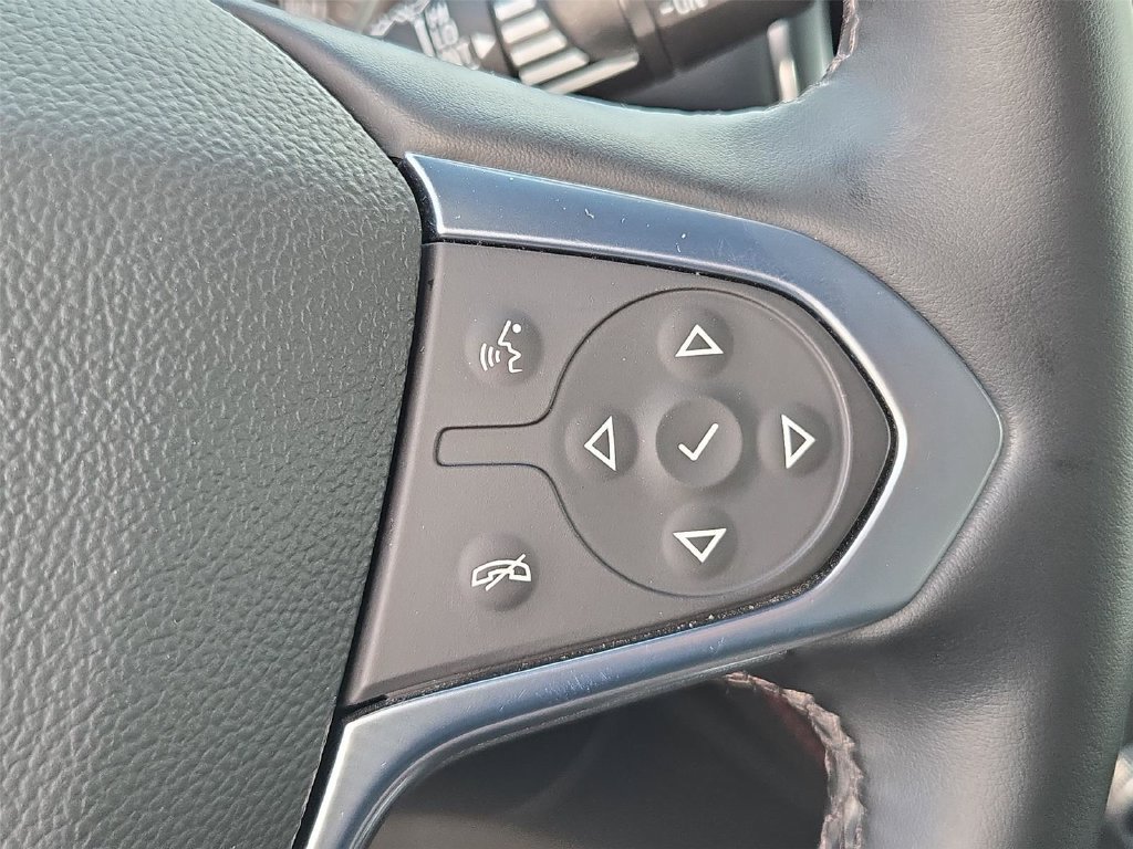 Certified 2024 Chevrolet Traverse RS FWD image 39