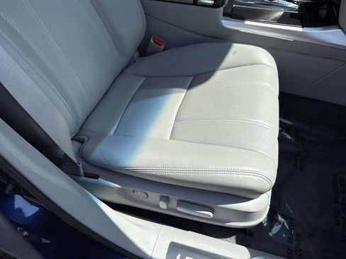 Used 2020 Acura RLX Sport Hybrid w/ Advance Pkg AWD/4WD image 28