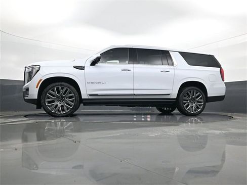 New 2026 GMC Yukon XL Denali Ultimate image 29