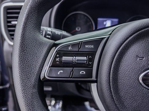 Used 2022 Kia Sportage LX image 23