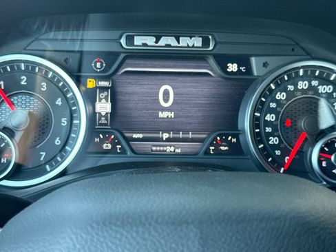 New 2026 RAM 1500 Laramie AWD/4WD image 23