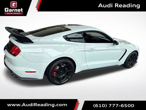 Used 2017 Ford Mustang Shelby GT350R w/ GT350R Equipment Group 920A RWD image 6
