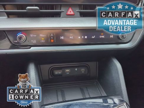 Used 2024 Kia Sportage SX image 10