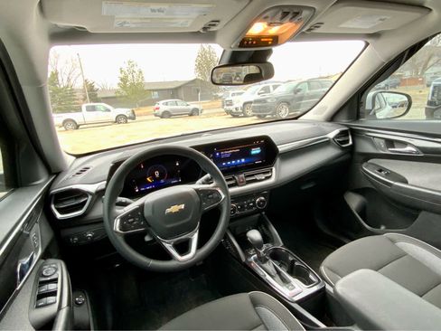 Certified 2024 Chevrolet TrailBlazer LT w/ Convenience Package image 31