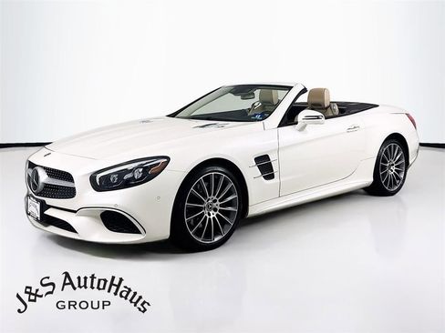 Used 2020 Mercedes-Benz SL 550 image 1