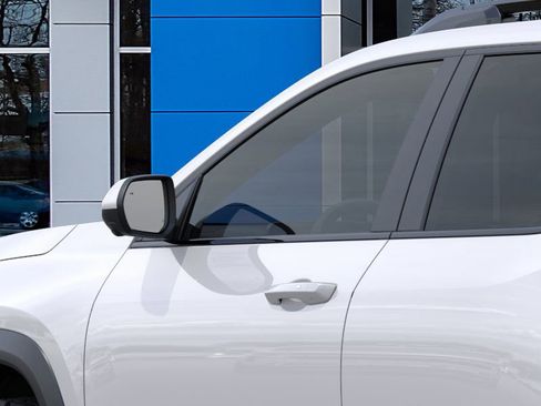 New 2025 Chevrolet Equinox ACTIV w/ Safety and Technology Package image 53