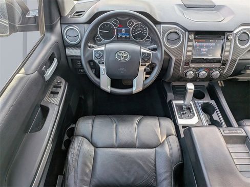 Used 2016 Toyota Tundra SR5 image 18