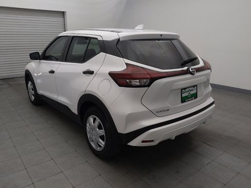 Used 2021 Nissan Kicks S FWD image 5