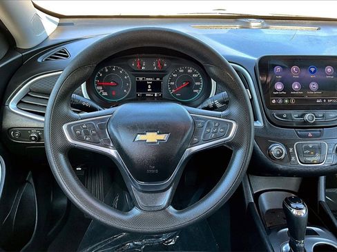 Certified 2019 Chevrolet Malibu LS image 9