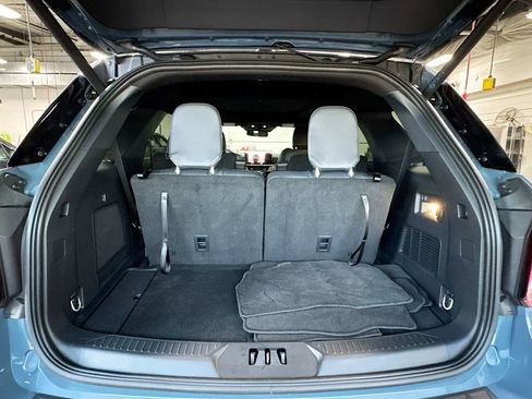 Used 2025 Ford Explorer ST-Line w/ Premium Package image 26