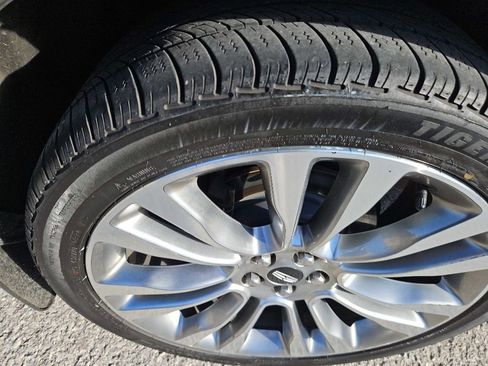 Used 2018 Lincoln MKX Reserve w/ Canadian Touring Package image 13