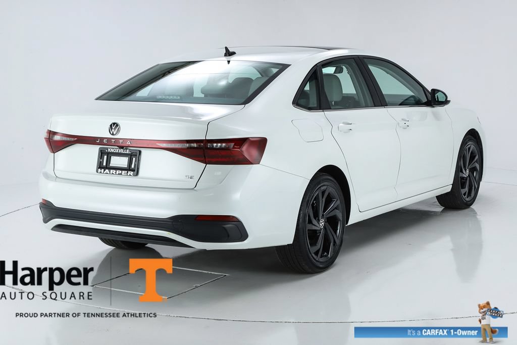 Used 2025 Volkswagen Jetta SE w/ Sunroof Package FWD image 45