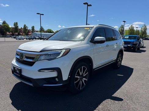 Used 2019 Honda Pilot Elite image 3