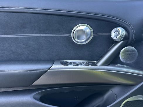 Used 2023 Genesis GV60 Performance image 12