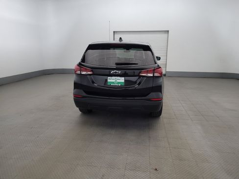 Used 2023 Chevrolet Equinox LS w/ LS Convenience Package AWD/4WD image 7