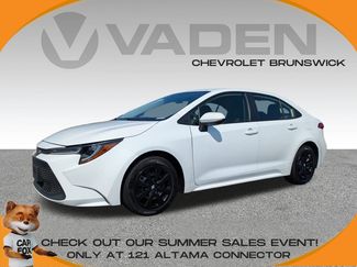 Used 2022 Toyota Corolla LE image 1