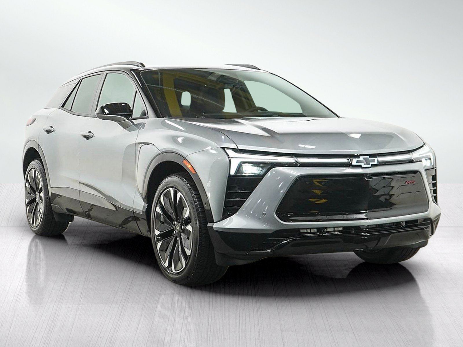 Used 2026 Chevrolet Blazer EV RS w/ Super Cruise Package AWD/4WD image 7