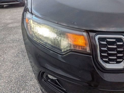 Used 2025 Jeep Compass Limited image 10