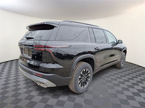 New 2026 Chevrolet Traverse Z71 w/ LPO, Floor Liner Package image 4