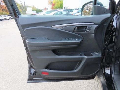 Certified 2022 Honda Passport TrailSport image 15