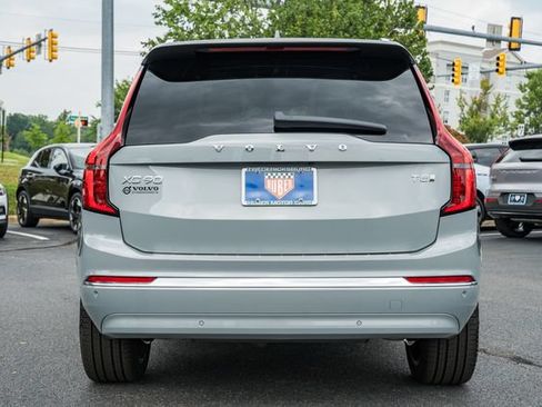 New 2026 Volvo XC90 T8 Plus w/ Protection Package Premier AWD/4WD image 6