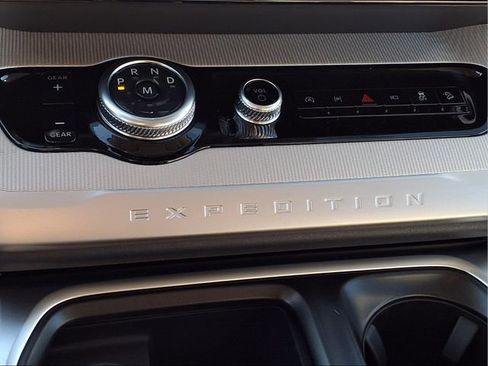 New 2026 Ford Expedition Max Active image 24