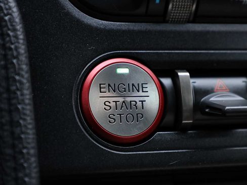 Used 2019 Ford Mustang Shelby GT350 w/ Technology Package RWD image 26