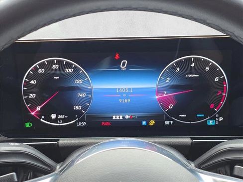 Certified 2025 Mercedes-Benz GLA 250 image 11