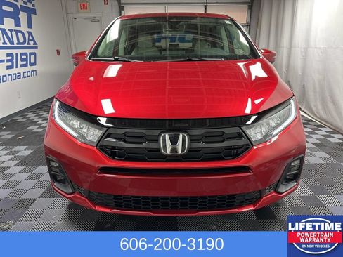New 2026 Honda Odyssey Touring image 6