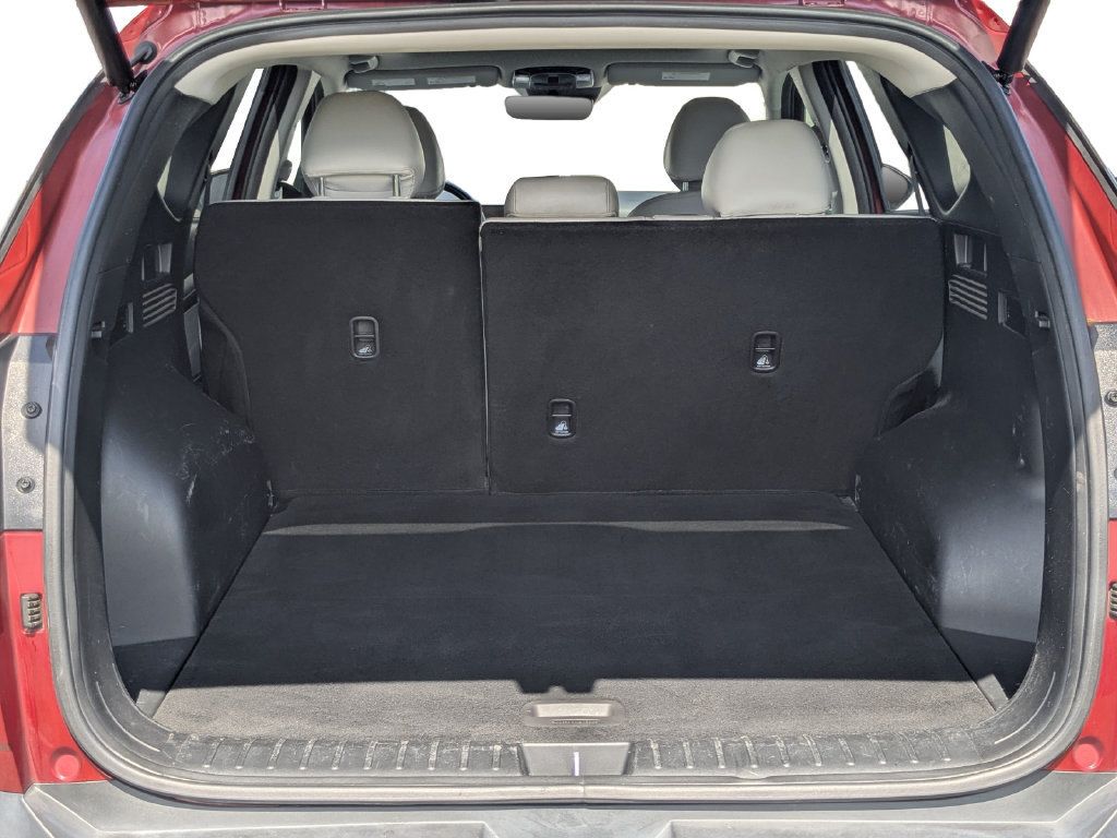 Used 2025 Hyundai Tucson SEL FWD image 12