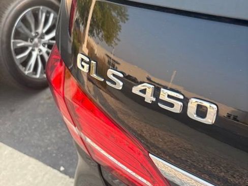 Used 2019 Mercedes-Benz GLS 450 4MATIC image 6