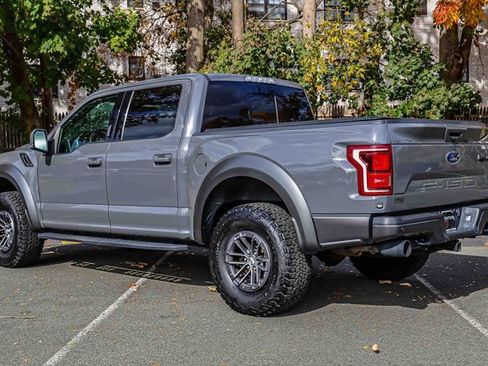 Used 2020 Ford F150 Raptor w/ Equipment Group 802A Luxury image 4