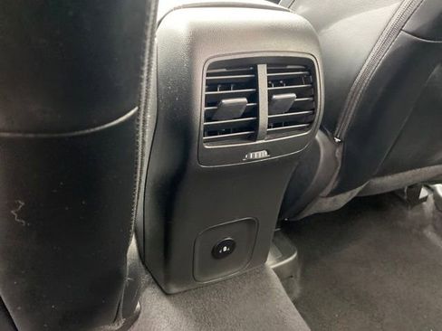 Used 2024 Ford Escape Platinum image 19