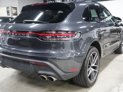 Used 2023 Porsche Macan S AWD/4WD image 5