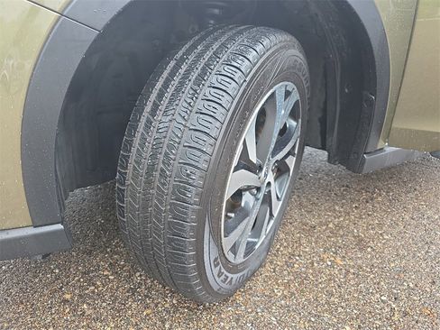 Used 2022 Subaru Outback Touring image 34