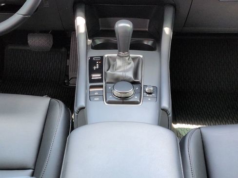 Used 2026 MAZDA MAZDA3 2.5 S Sedan w/ Preferred Pkg FWD image 19