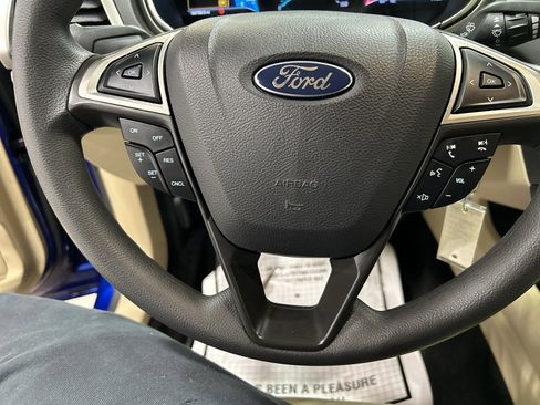 Used 2014 Ford Fusion SE image 17