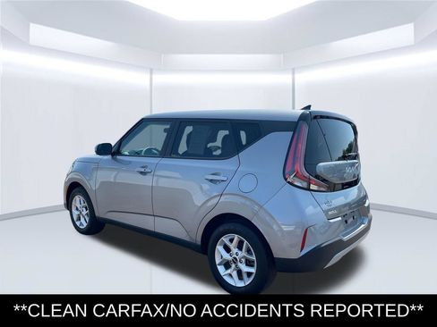 Used 2025 Kia Soul S FWD image 3