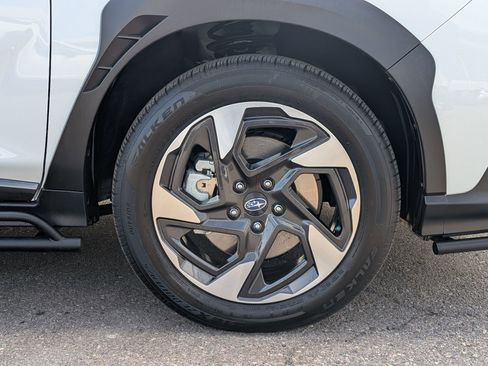 Certified 2025 Subaru Crosstrek 2.5i Limited w/ Crosstrek Mirror Package image 7