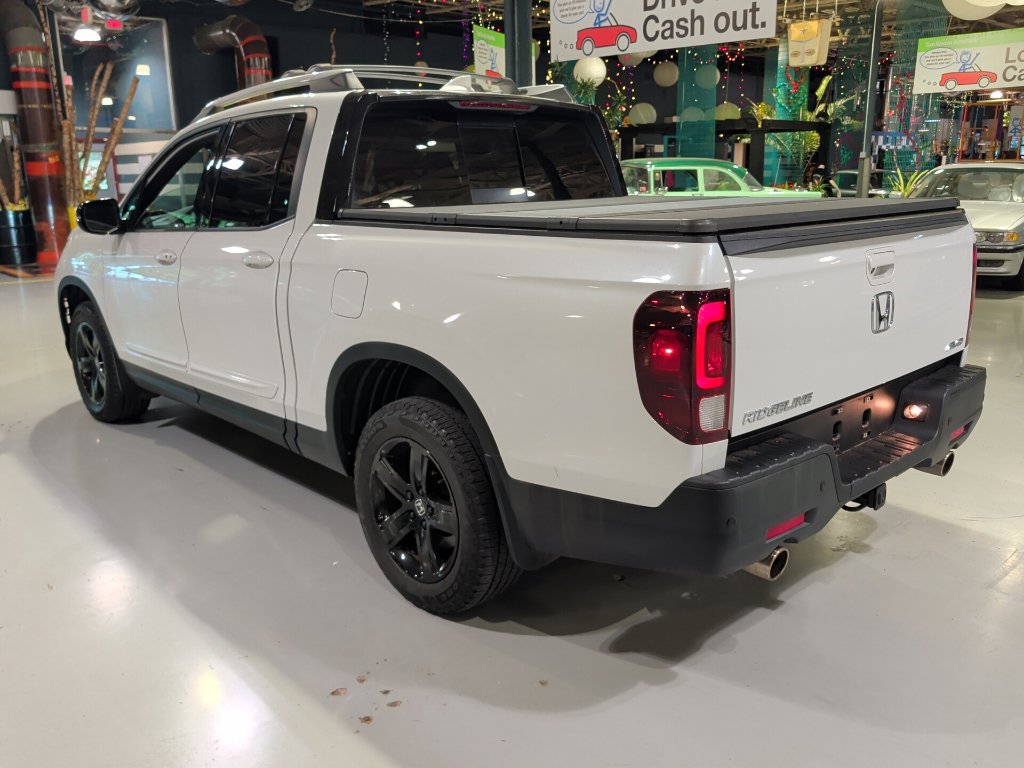 Used 2021 Honda Ridgeline Black Edition image 16