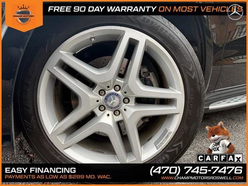 Used 2015 Mercedes-Benz GL 550 4MATIC image 4