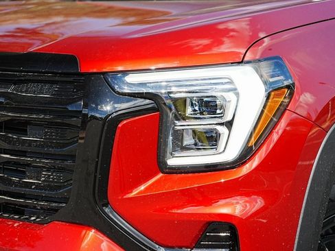 New 2026 GMC Terrain Elevation w/ Black Edition image 2